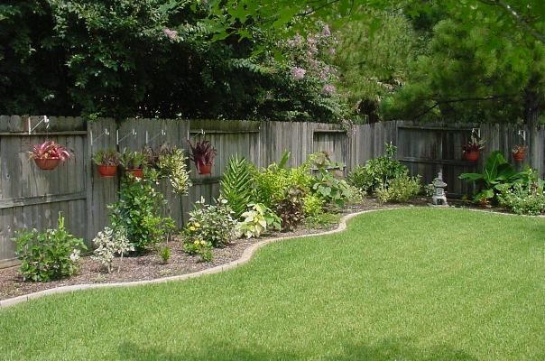 16 Simple But Beautiful Backyard Landscaping Design Ideas | Home .