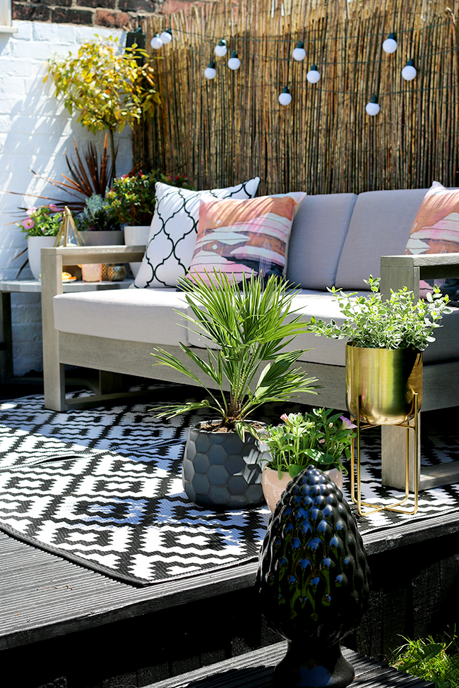 Getting the Look: Eclectic Boho Glam Garden Design - Swoon Wort