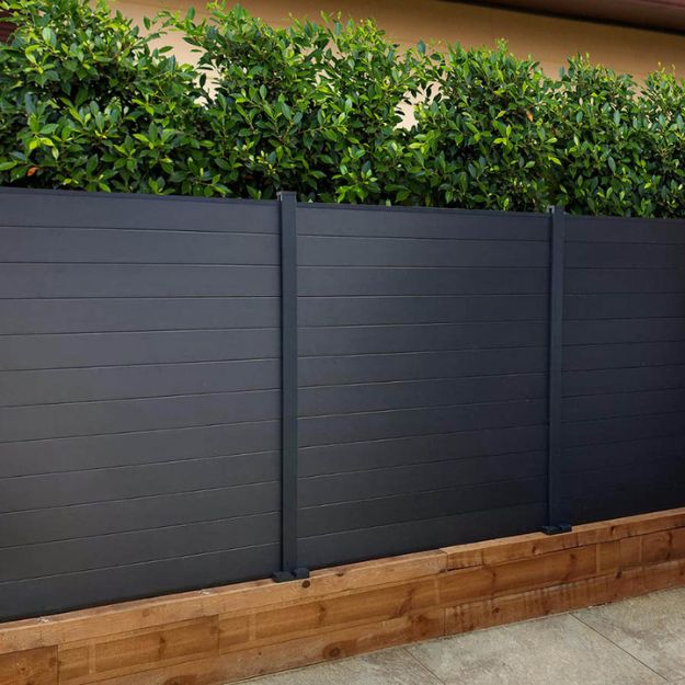 Pros and Cons of Composite Fencing | Clad