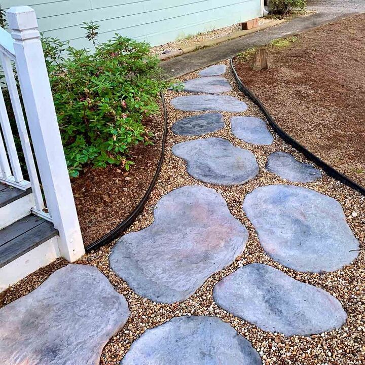 DIY Large Concrete Stepping Stones Shaped Like Natural Stone .