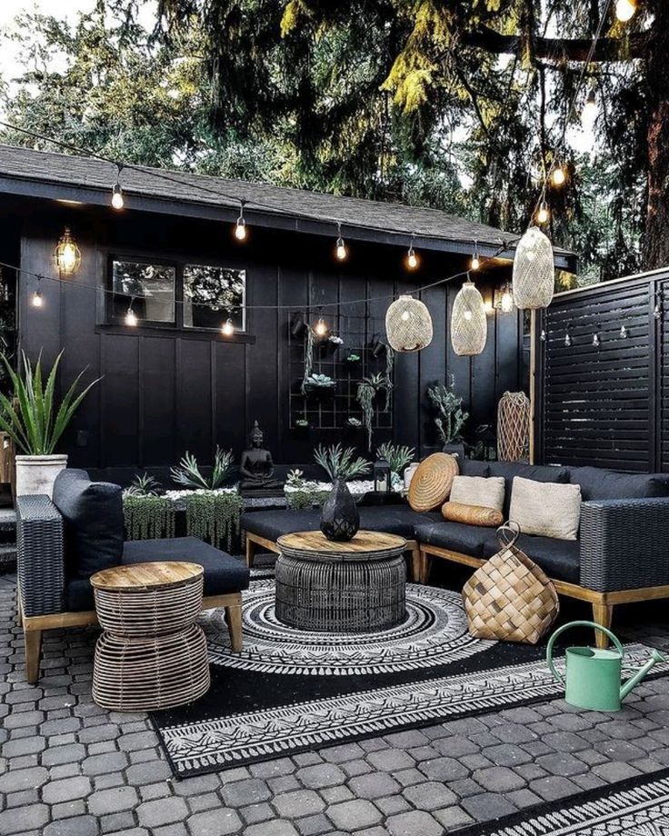 Modern Outdoor Living: Cool Backyard Ide