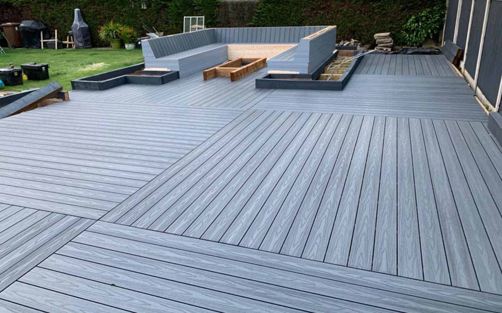 Selecting the Best Composite Deck Color for Your Home - Decked Out .