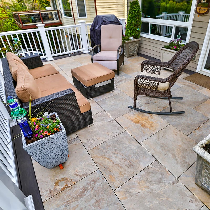 Porcelain Deck Tiles & Slip Resistant Outdoor Til