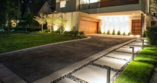 75 Modern Driveway Ideas You'll Love - May, 2024 | Modern .