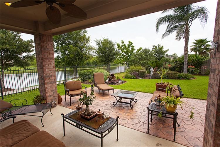 Extended patio option, good idea! | Backyard patio designs .