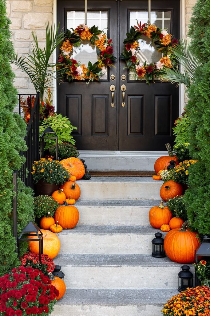 50 Best Fall Porch Décor Ideas - Pretty Autumn Front Porch Decoratio