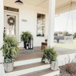 30 Gorgeous And Inviting Farmhouse Style Porch Decorating Ideas .