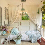 Farmhouse Front Porch – Hallstrom Ho