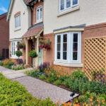 Outdoor Entertaining Garden - Ibstock - Bel Grierson Garden .