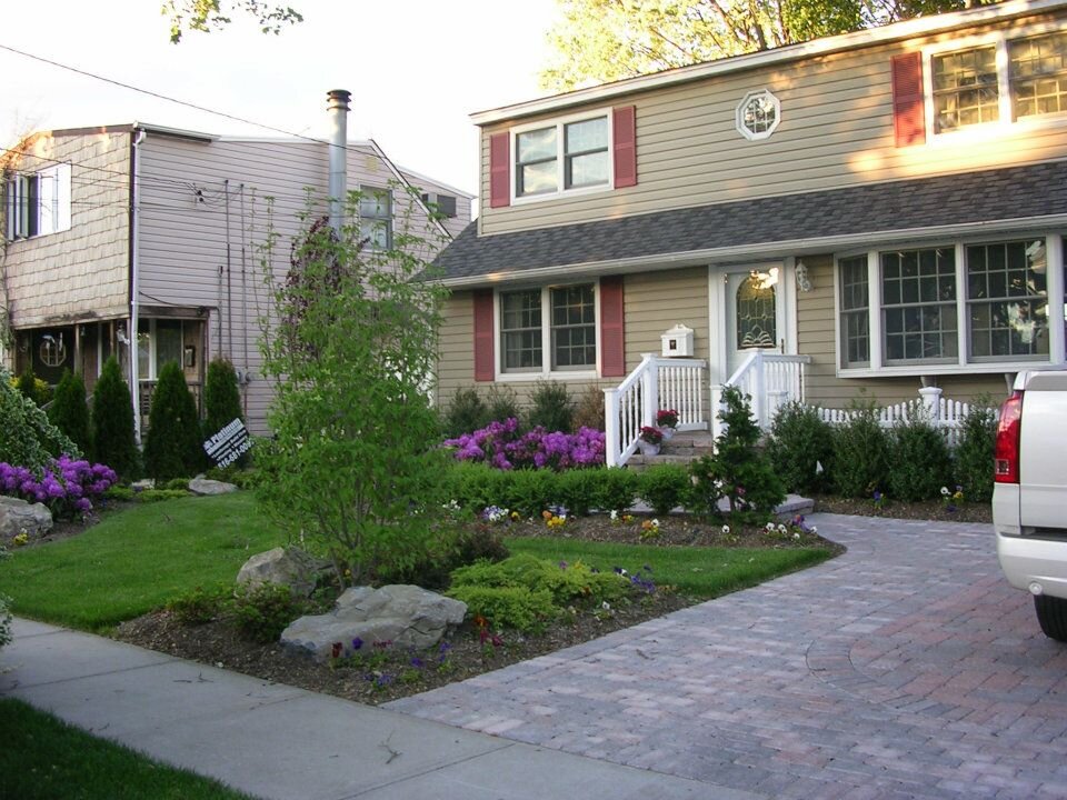 6 Landscape Design Trends for Front Yard Landscaping in Port .