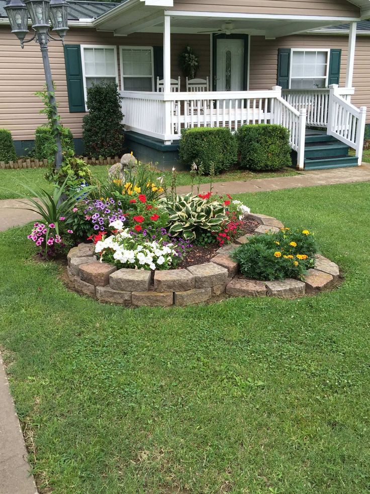 27 Fantastic Landscape Flower Bed Ideas | Cheap landscaping ideas .