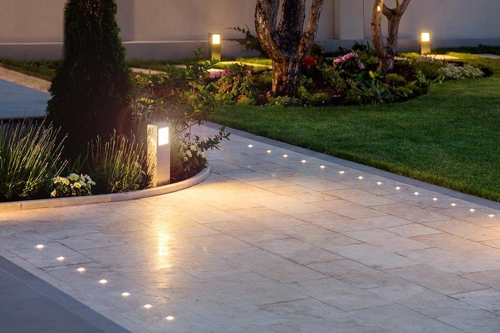 Modern Garden Lighting Ideas - Elesi Bl