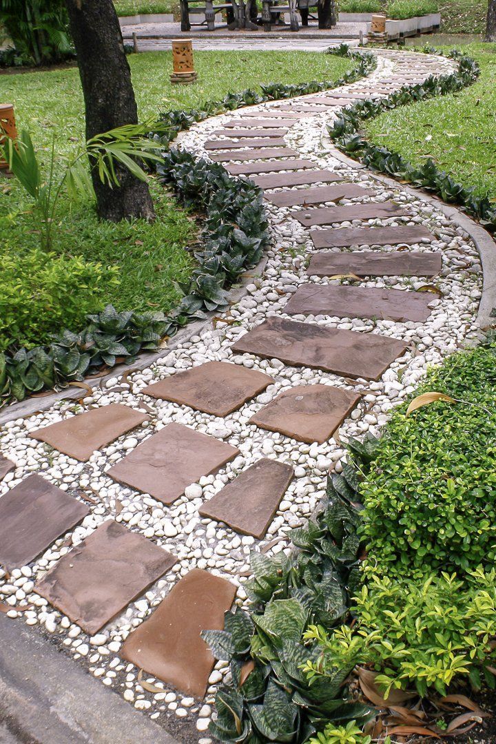 Garden Path Ideas: 10 Ways To Create A Beautiful Walkway | Garden .