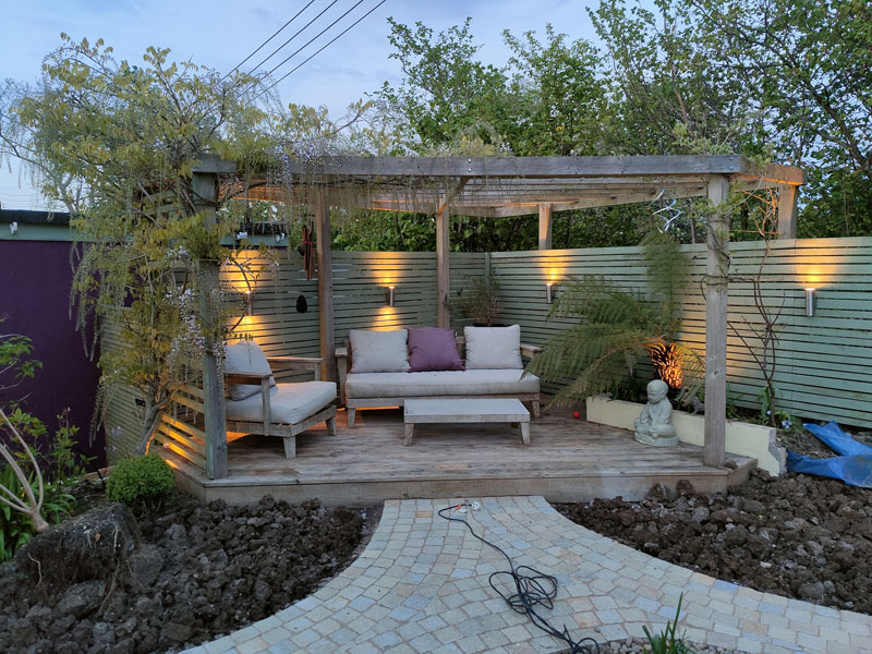 Garden Designs With Pergola Incorporated - SilverBirch Garde