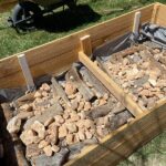 Easy and Inexpensive Wood Raised Planter Boxes for the Garden .