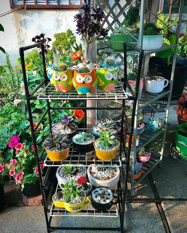 Wired Shoe Rack Outdoor Plant Stand- 26 DIY Plant Stands You'll .