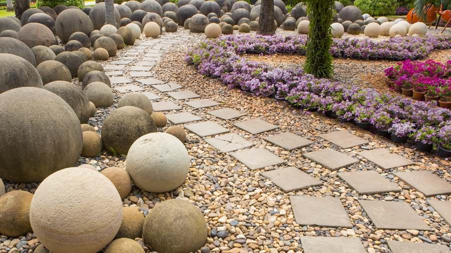 10 Benefits of Natural Stepping Stones in Gard