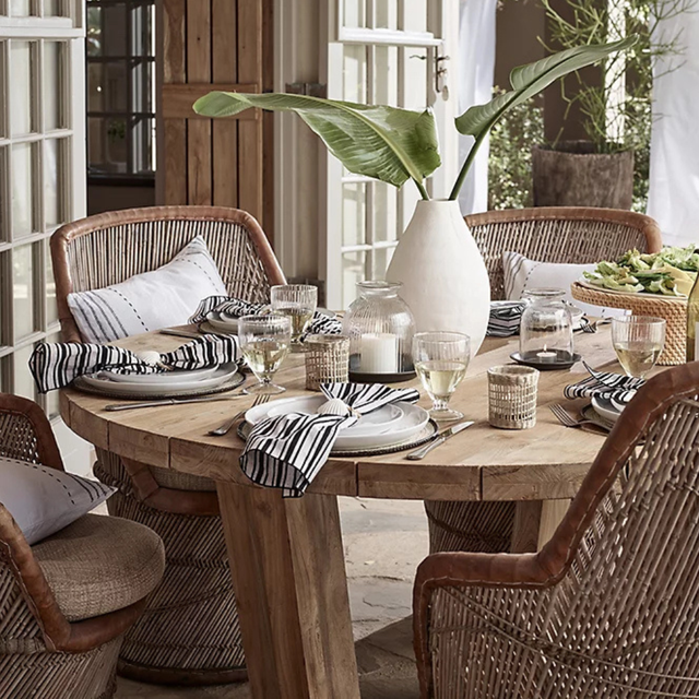 Garden Table Decor: 15 Ideas To Elevate Your Tablesca