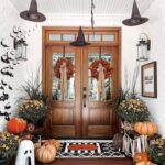 36 Scary Good Halloween Porch Du00e9cor Ideas for a Spooky Welcome .