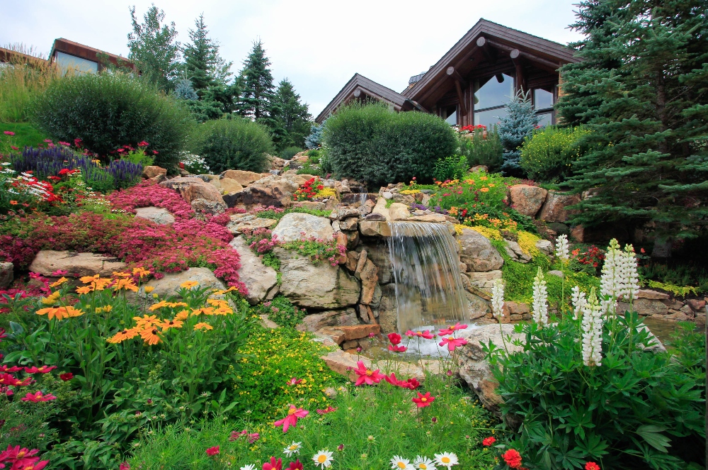 Award-Winning Landscape Designs of 2020 - Colorado Homes & Lifestyl