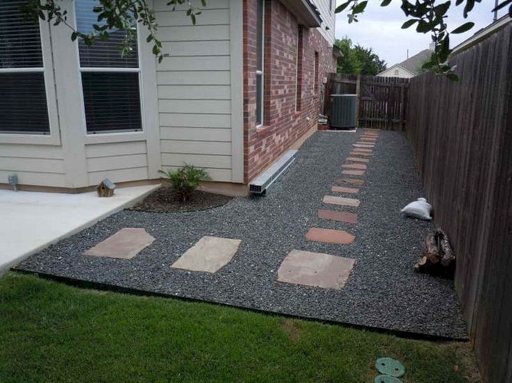 25+ Fabulous Gravel Backyard Design Ide