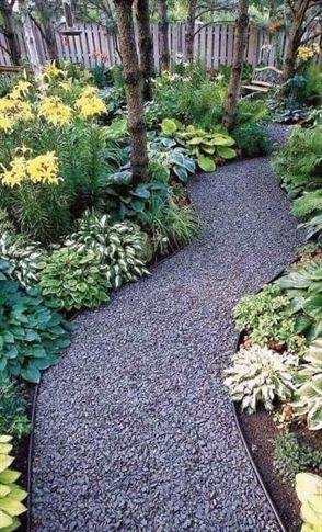 52 Creative Gravel Landscaping Ideas for Your Home in 2024 | Side .