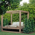 Daydreaming: Outdoor Beds | Centsational Sty