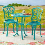 The Pioneer Woman Goldie 3-Piece Cast Aluminum Garden Bistro Set .