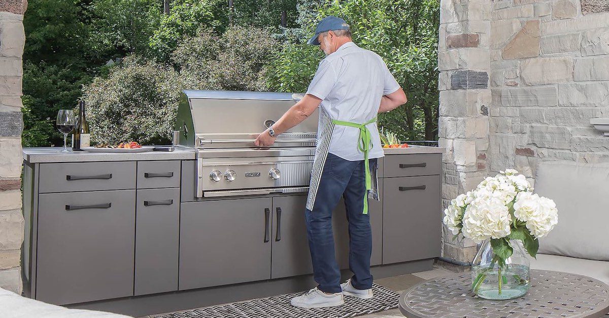 An Outdoor Kitchen Is Worth It, and Here's Why | Outerio