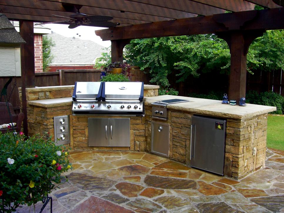 State of the Art,Custom: -Outdoor Kitchens-Fire Pits-Fireplaces .