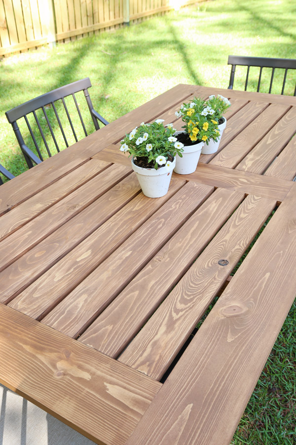 DIY Outdoor Table - Angela Marie Ma