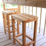 How to build Outdoor Bar Stools - The DIY Dream