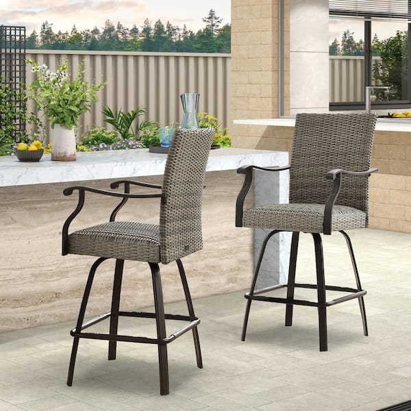 ULAX FURNITURE Swivel Wicker Outdoor Bar Stools, Patio Bar Chairs .