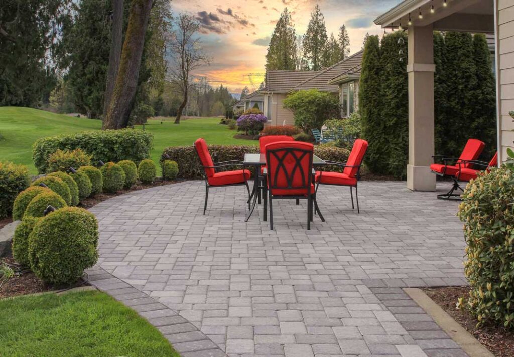 Paver Patio Ideas - 5 Inspirational Designs for Comfortable .