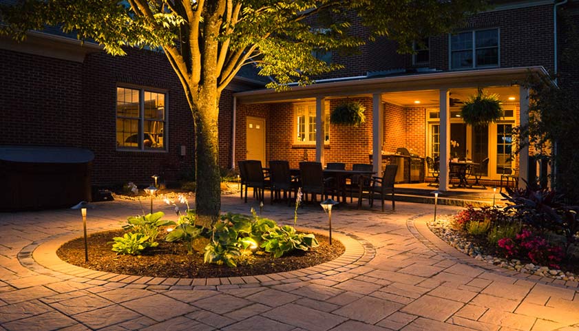 5 Outdoor Lighting Upgrades for Your Backyard - R.I. Lamp