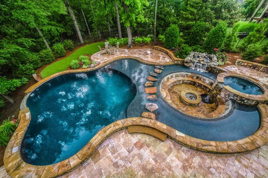 Designing Your Landscape with Focus on Your Pool - Selective Desig