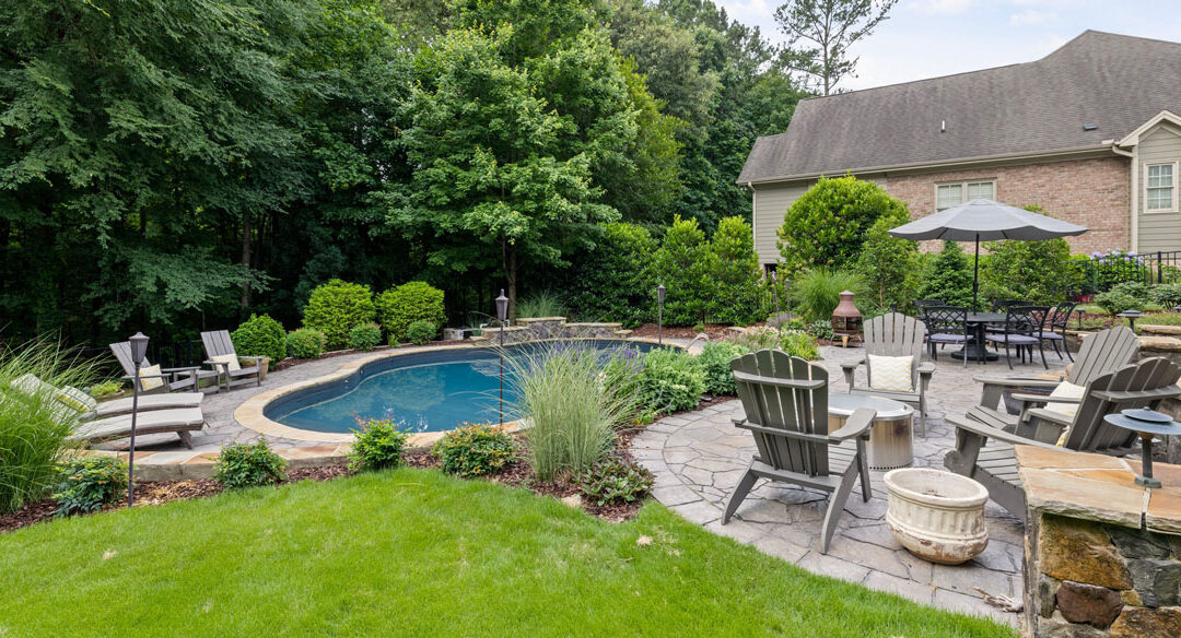 Spring Pool Landscaping Ideas: Enhance Your Outdoor Oasis .