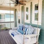 20 Farmhouse Porch Swing Ideas for an Inviting Entryway | Porch .