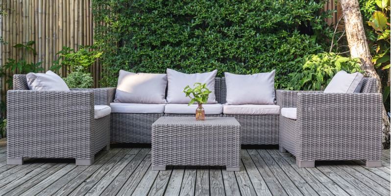 How to Care for Resin Wicker Patio Furniture - Oakville Home Leisu