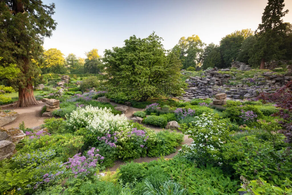 Chatsworth: a Victorian rock garden reimagined - Gardens Illustrat