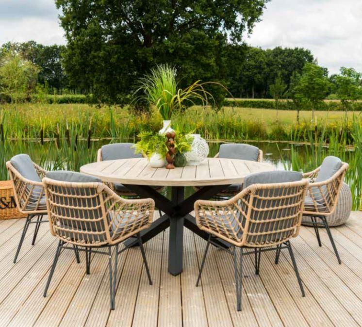 Open Weave Country Rope All Weather Chairs & Round Teak Table .