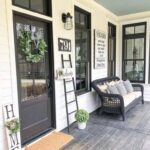 30 Great Rustic Decoration Ideas for Your Front Porch - Matchness .