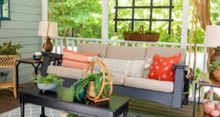 Cottage Style Screen Porch Decorating Ideas - Worthing Court | DIY .