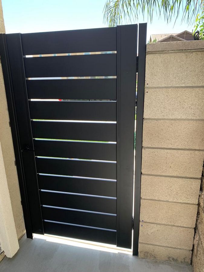 Aluminum side yard gates in Scottsdale, AZ - Alumissi