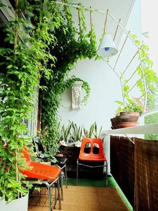 Lovely balcony garden ideas to transform your outdoor spa