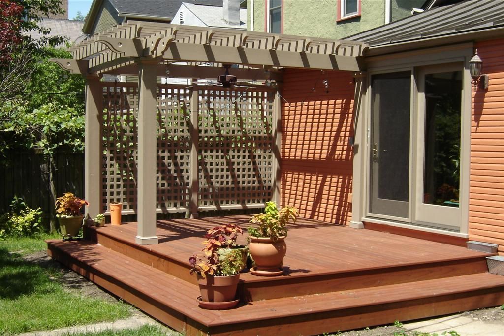 Make most of the space in your yard for Small deck ideas .