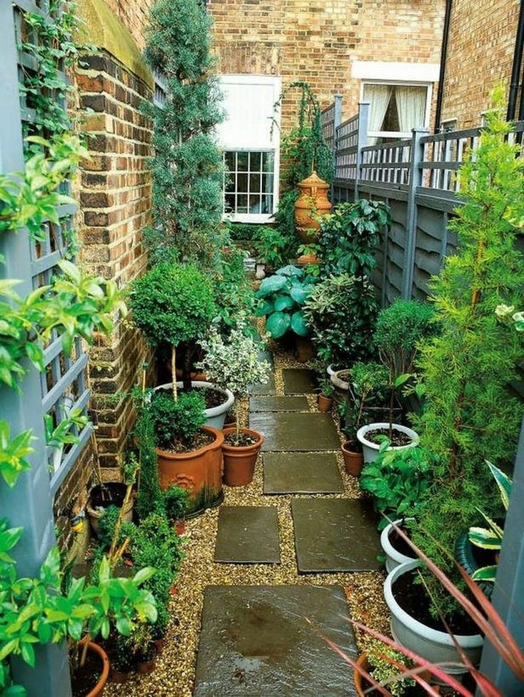 46 Amazing Small Courtyard Garden Design Ideas - PIMPHOMEE .