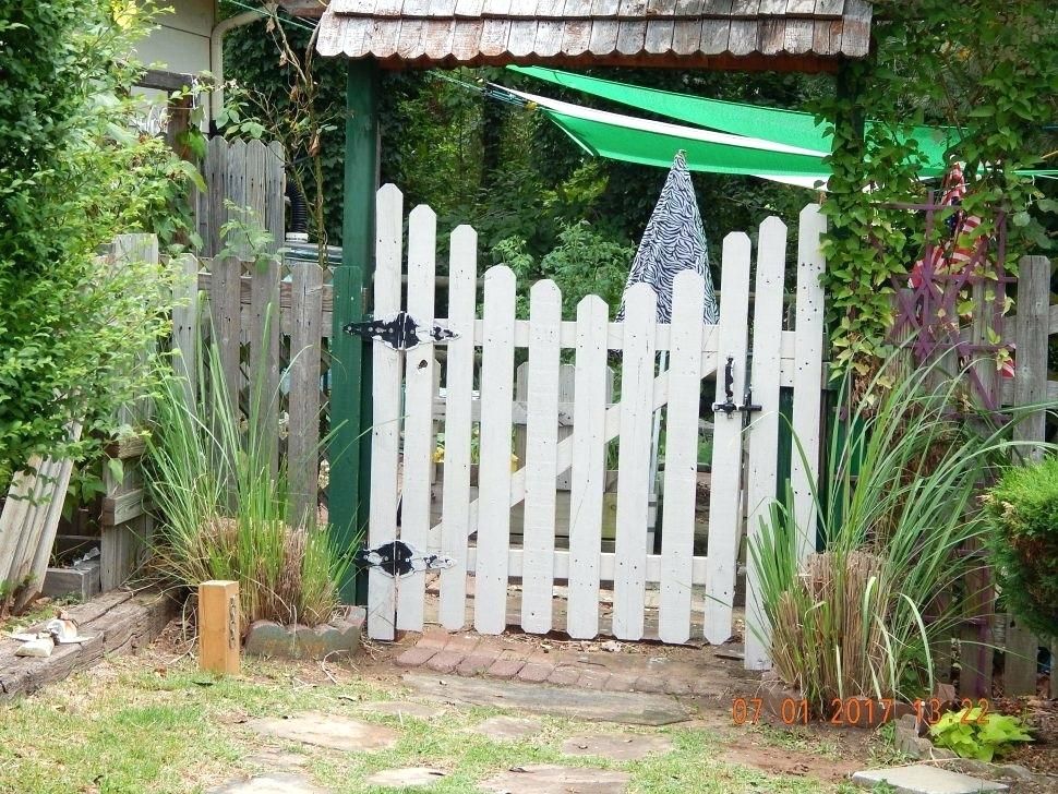 small wooden garden gate designs - Google Search | Wooden garden .