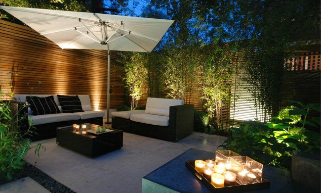 15+ Superb Garden Fence Lighting Ideas | Patio garden design .