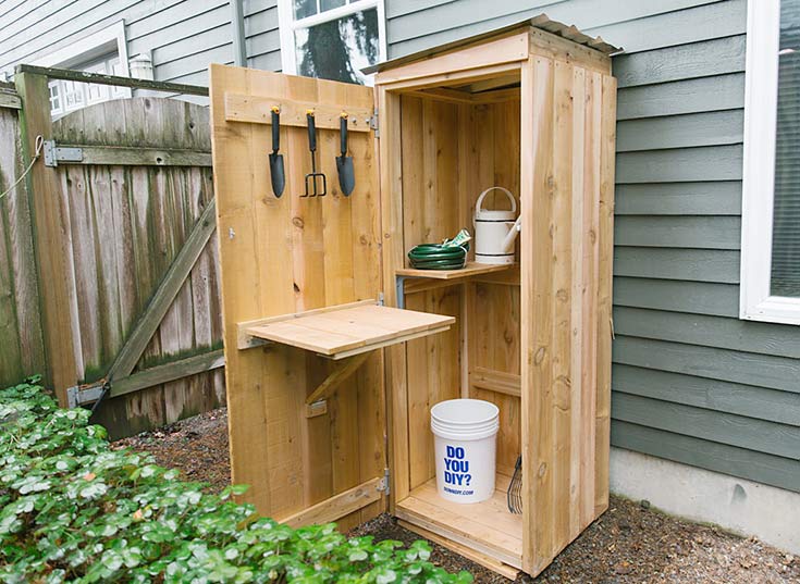 25 DIY Small Garden Shed Ideas • OhMeOhMy Bl